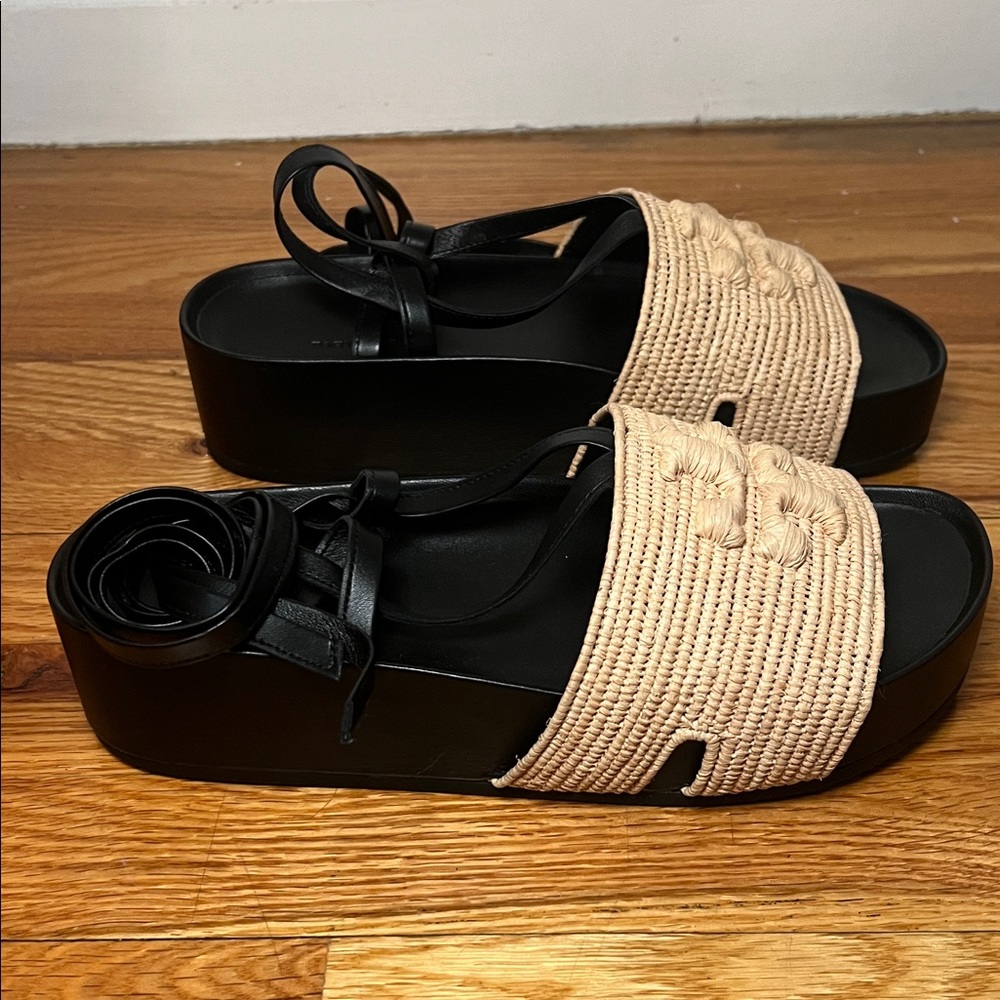 Tory Burch Black and Tan Platform Sandals - Picture 2 of 6